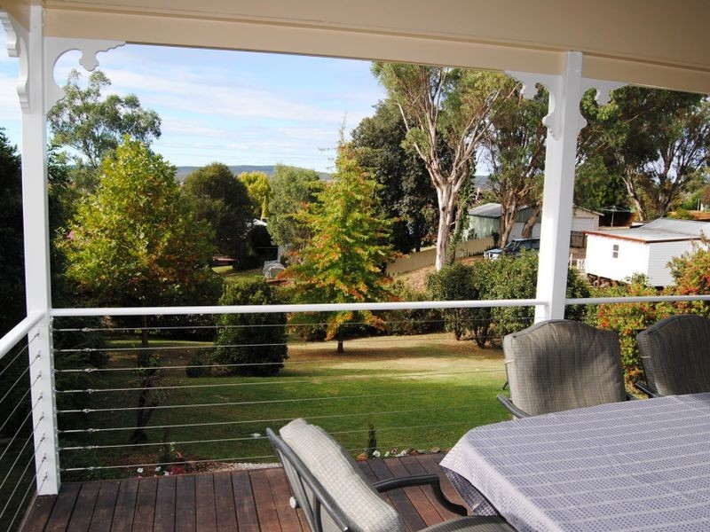 21 George Street, Inverell NSW 2360