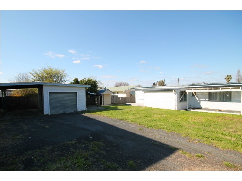 6 Bertha Street, Inverell NSW 2360