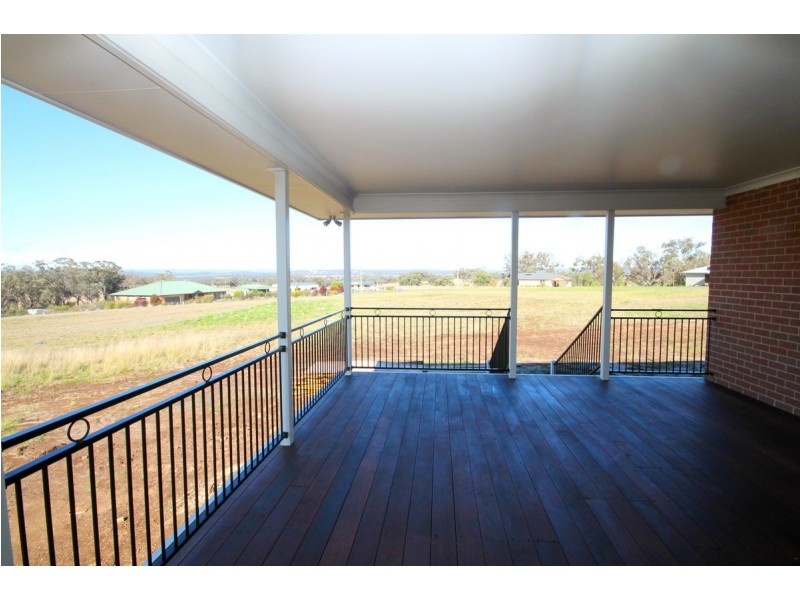 3 Corella Court, Inverell NSW 2360
