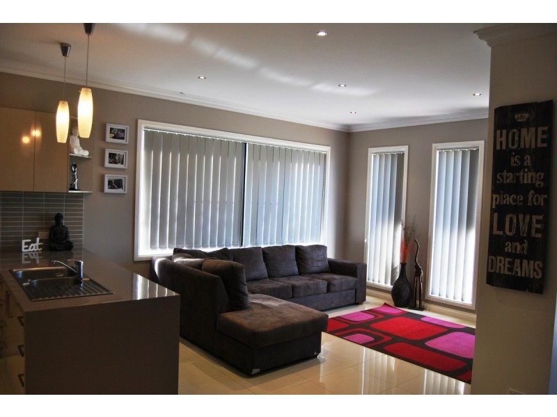 16 Bennett Street, Inverell NSW 2360