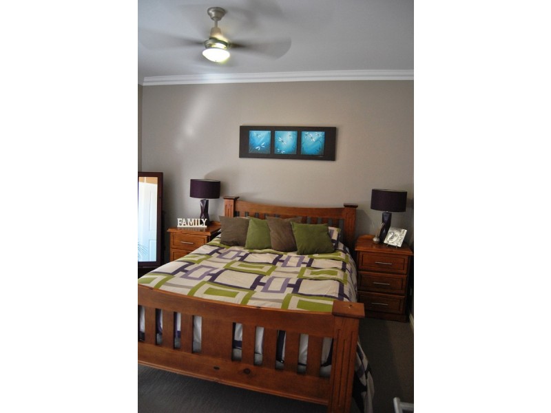 16 Bennett Street, Inverell NSW 2360