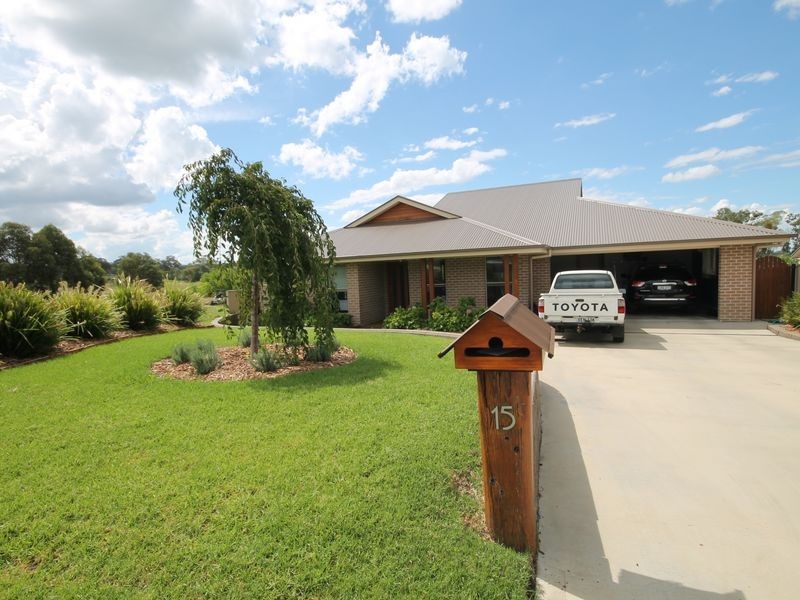 15 Sunnyside Place, Inverell NSW 2360