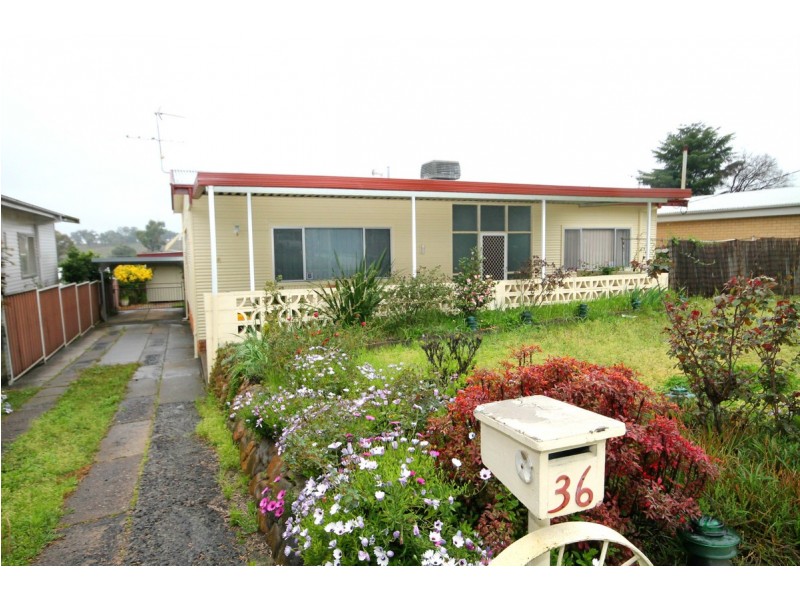 36 Short Street, Inverell NSW 2360