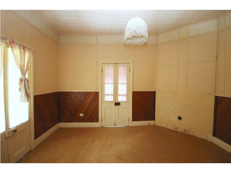 60 Henderson Street, Inverell NSW 2360