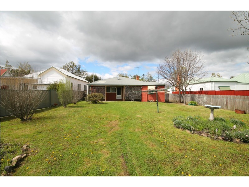 60 Henderson Street, Inverell NSW 2360