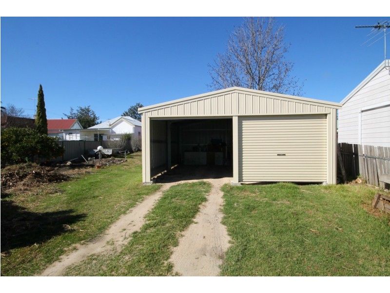 60 Henderson Street, Inverell NSW 2360