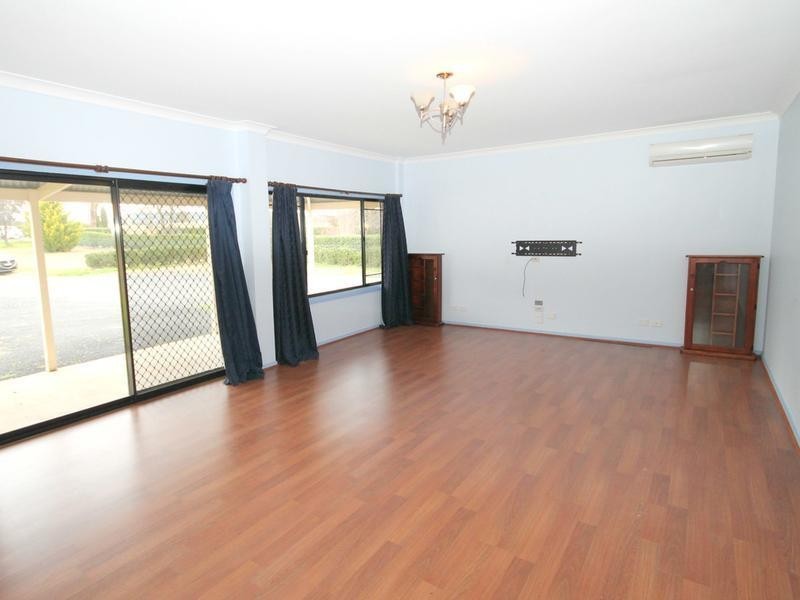 58 Fernhill Road, Inverell NSW 2360