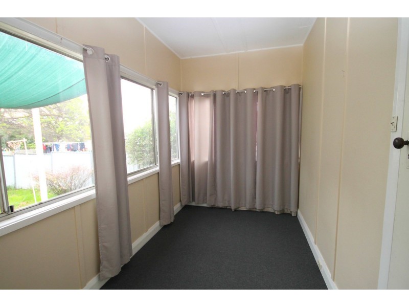 6 Mulligan Street, Inverell NSW 2360