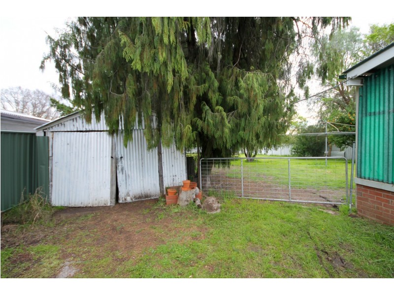 6 Mulligan Street, Inverell NSW 2360