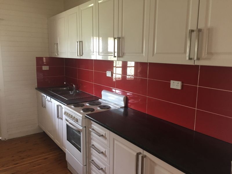 10 Wood Street, Inverell NSW 2360