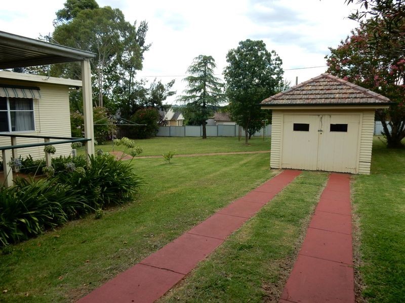 43 Brae Street, Inverell NSW 2360