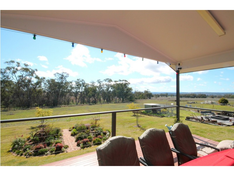 13 Corella Court, Inverell NSW 2360