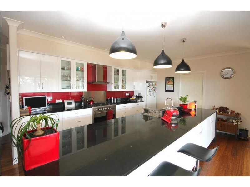 13 Corella Court, Inverell NSW 2360