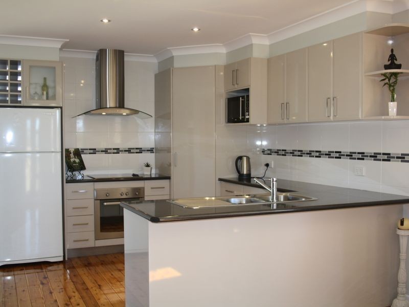 18 Vernon Street, Inverell NSW 2360