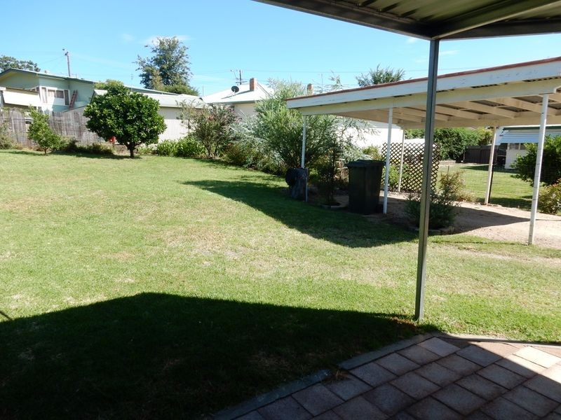 1 Froude Street, Inverell NSW 2360