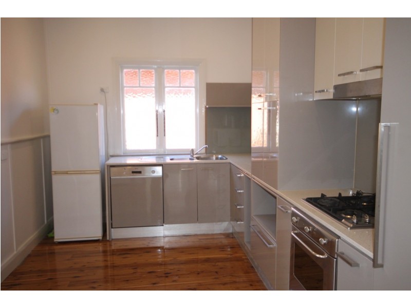 94 Brae Street, Inverell NSW 2360