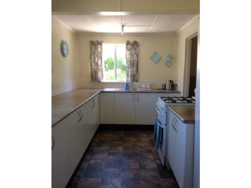 99 George Street, Inverell NSW 2360