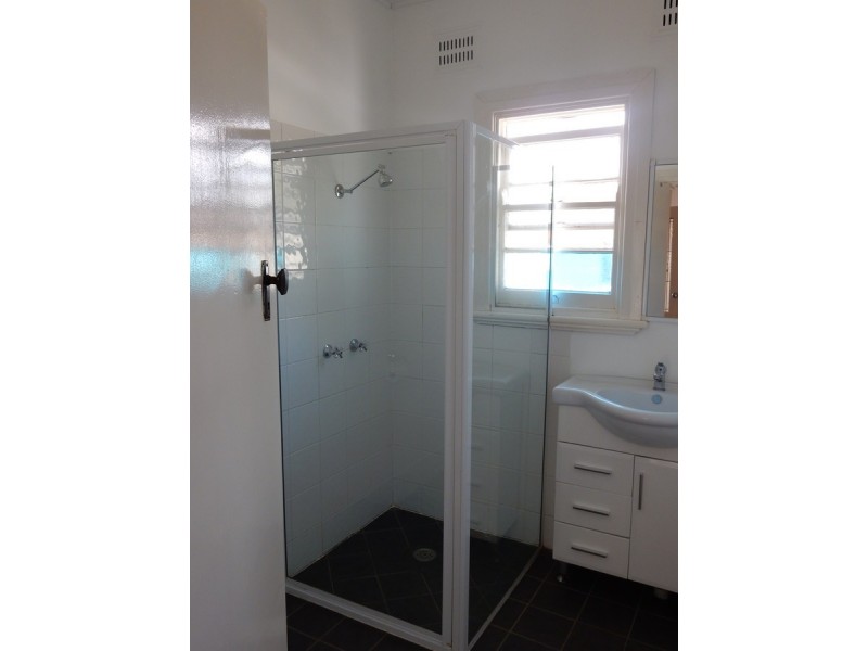 36 Butler Street, Inverell NSW 2360