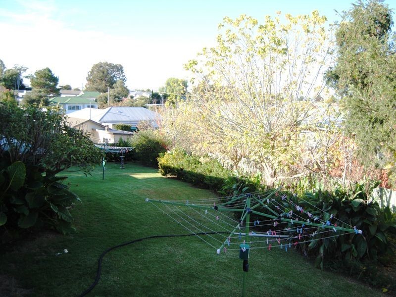 1 Swan Street, Inverell NSW 2360