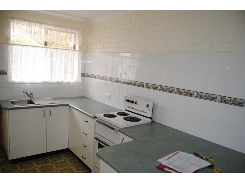 3/15 Greaves Street, Inverell NSW 2360