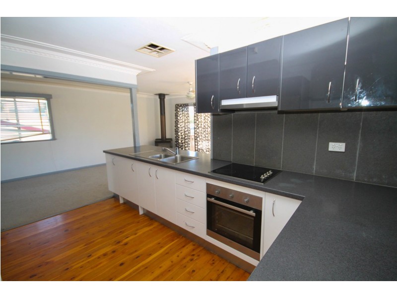 48 Prince Street, Inverell NSW 2360