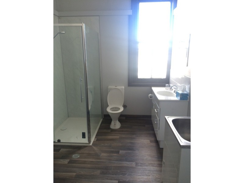 68-72 Otho Street (Upstairs), Inverell NSW 2360