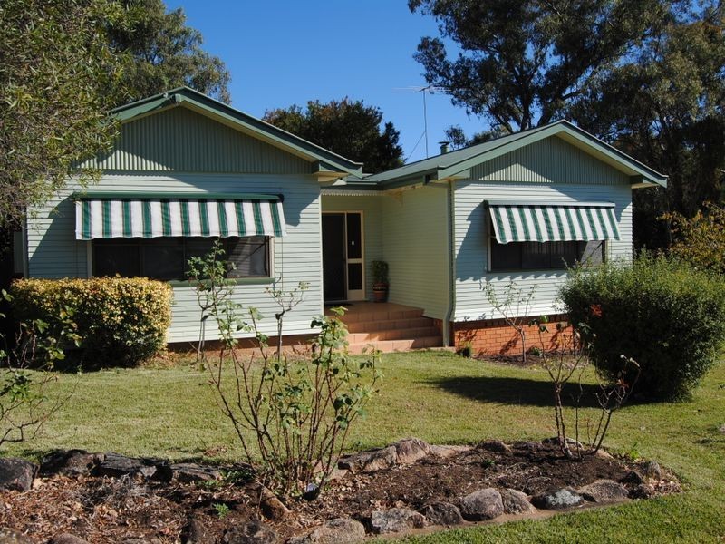 62 Bannockburn Road, Inverell NSW 2360