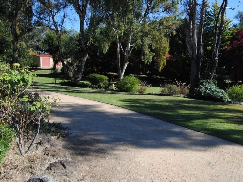 62 Bannockburn Road, Inverell NSW 2360