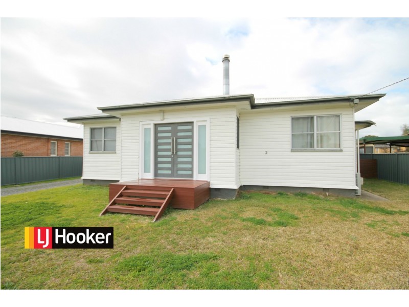 3 Mulligan Street, Inverell NSW 2360
