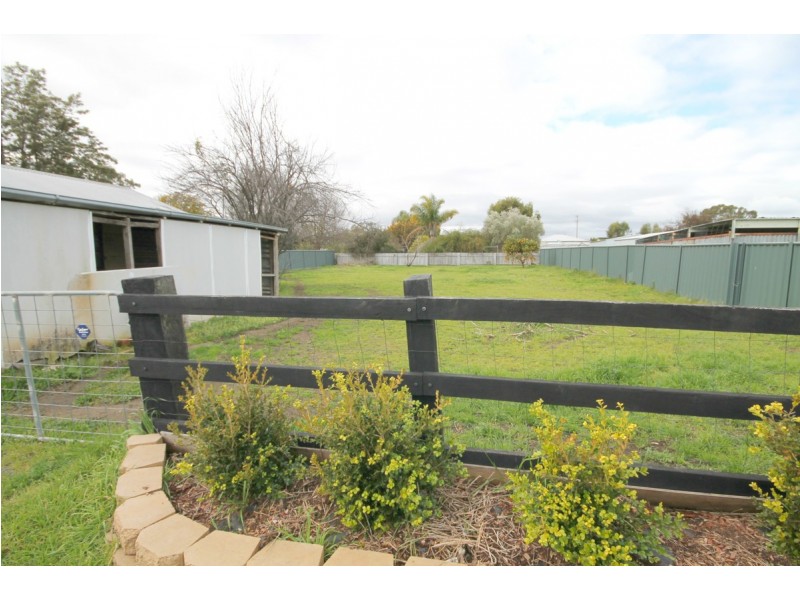 3 Mulligan Street, Inverell NSW 2360