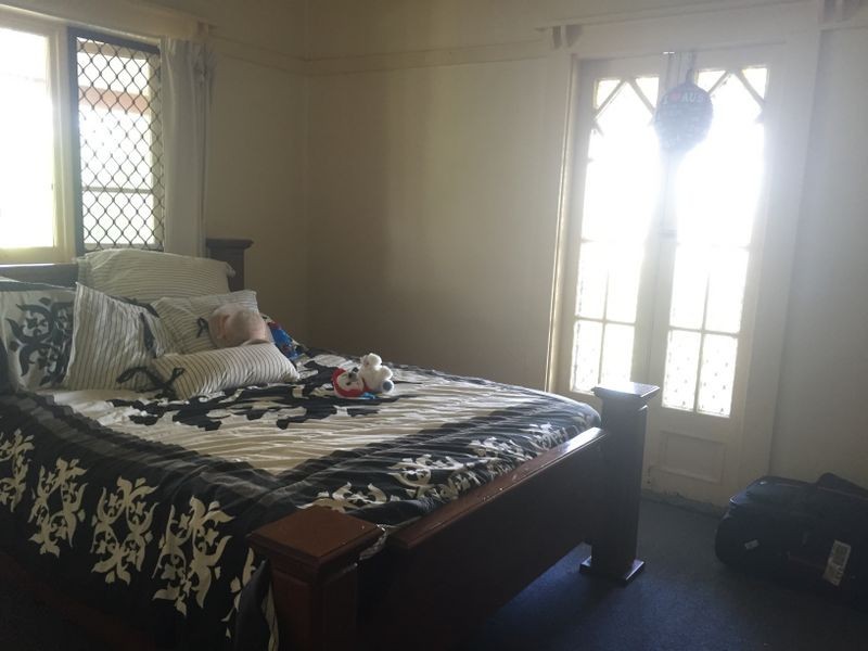 14 Henderson Street, Inverell NSW 2360