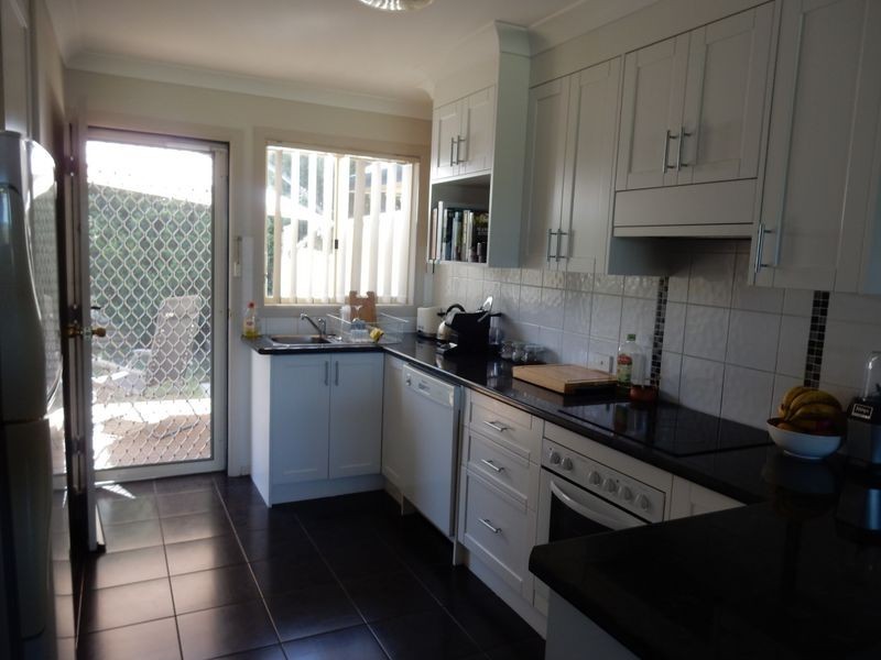 37A Queens Terrace, Inverell NSW 2360