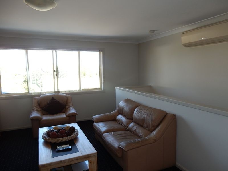 37A Queens Terrace, Inverell NSW 2360