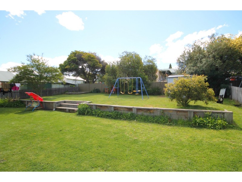 21 Froude Street, Inverell NSW 2360