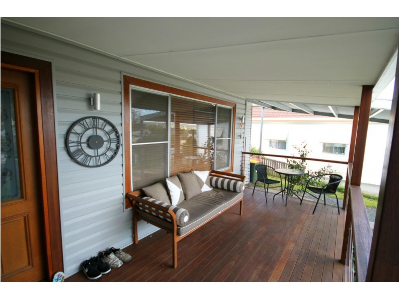 21 Froude Street, Inverell NSW 2360