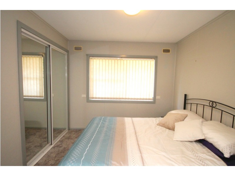 90 Prince Terrace, Inverell NSW 2360