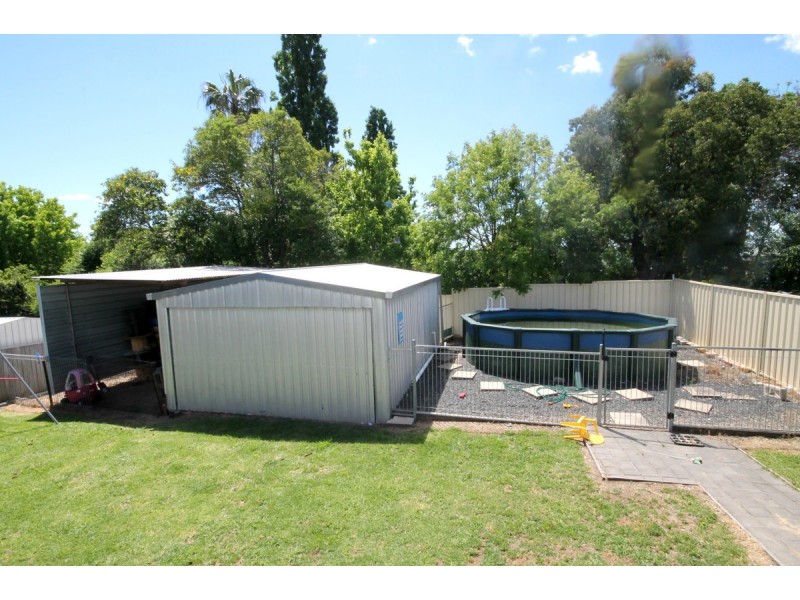 3 Bertha Street, Inverell NSW 2360