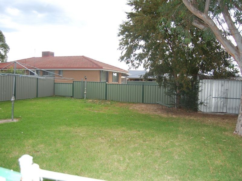 9 Cameron Street, Inverell NSW 2360