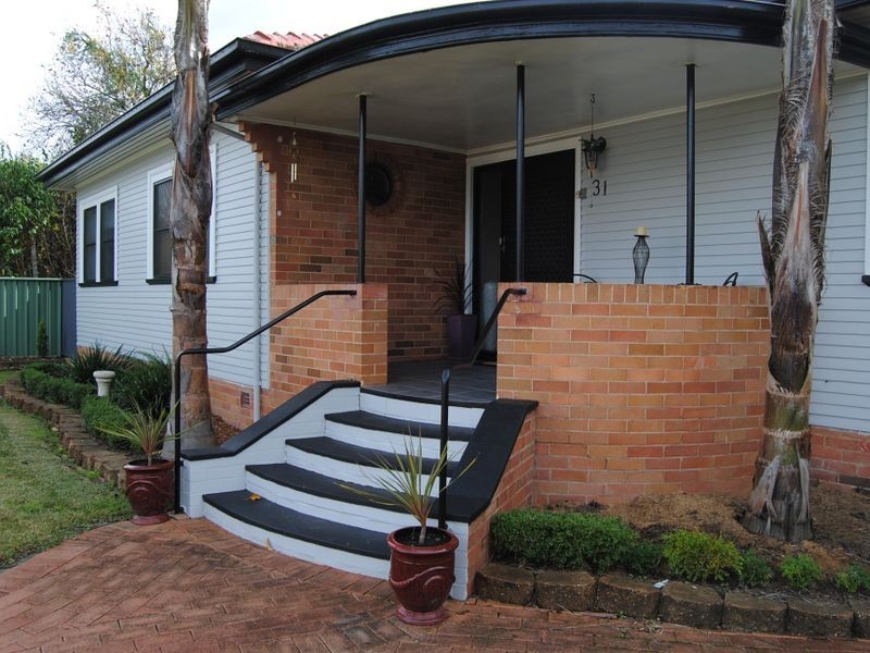 31 High Street, Inverell NSW 2360