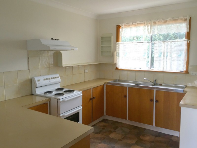 52 Lang Street, Inverell NSW 2360