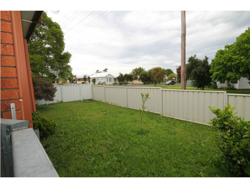 4/12 Andrew Street, Inverell NSW 2360