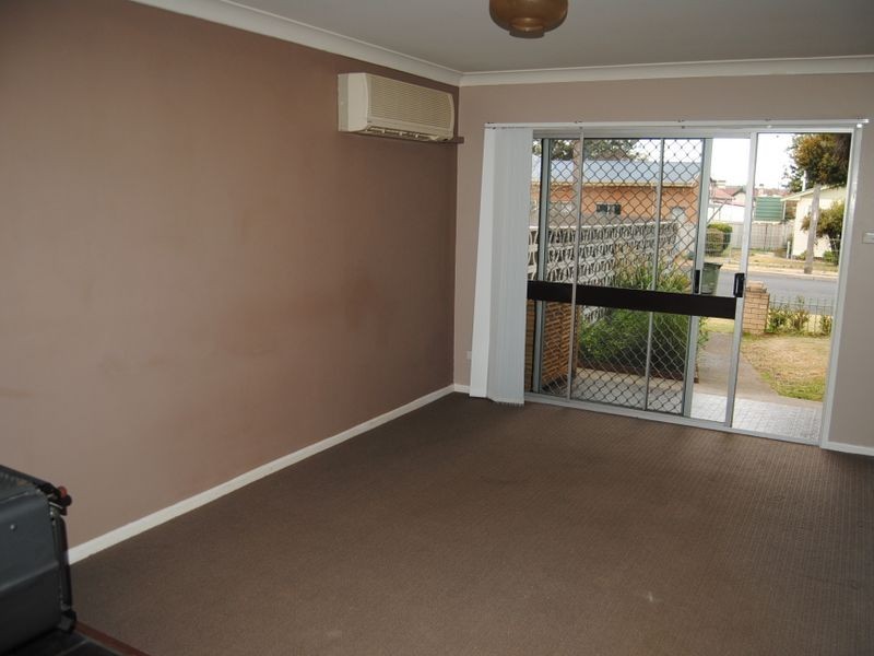 16A Brown Street, Inverell NSW 2360