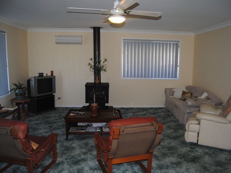 52 Chester Street, Inverell NSW 2360