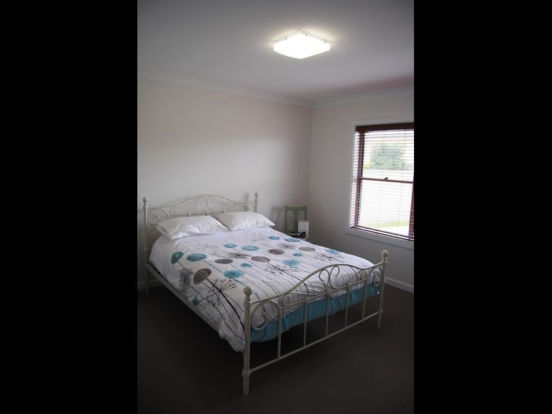 1 Box Tree Place, Inverell NSW 2360