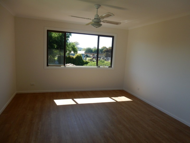 14 Victoria Street, Inverell NSW 2360