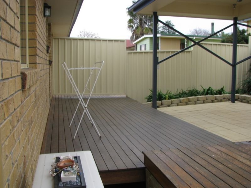 37B Queens Terrace, Inverell NSW 2360