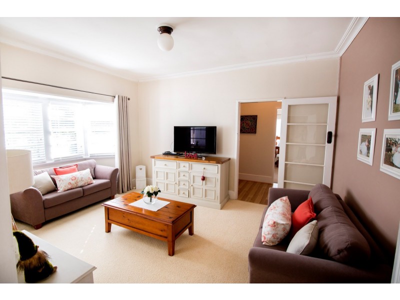 52 Brae Street, Inverell NSW 2360