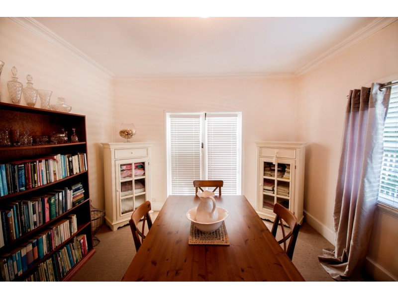 52 Brae Street, Inverell NSW 2360