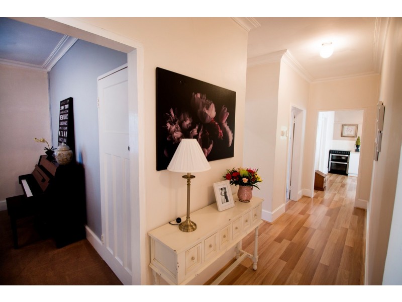 52 Brae Street, Inverell NSW 2360