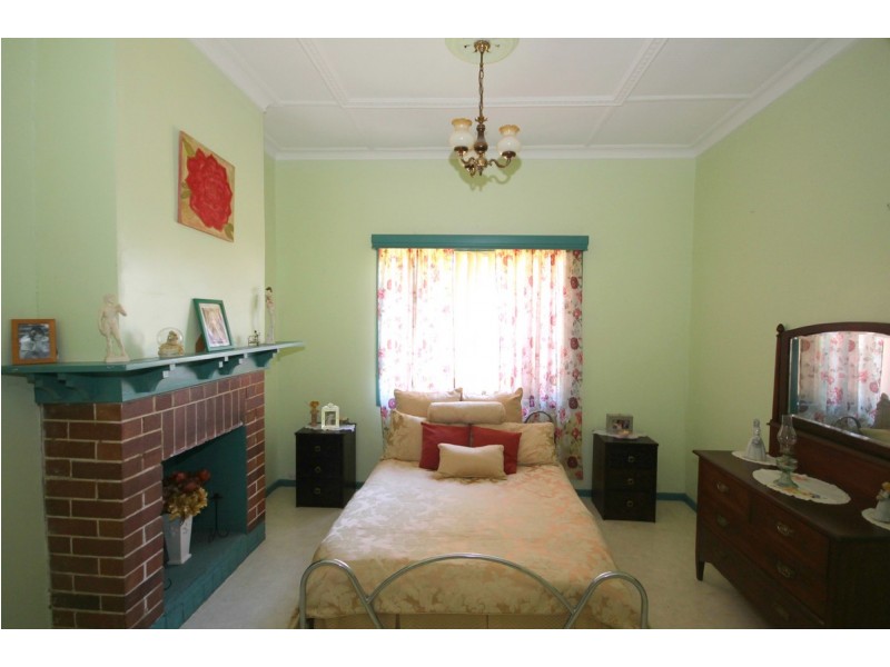 87 Brae Street, Inverell NSW 2360
